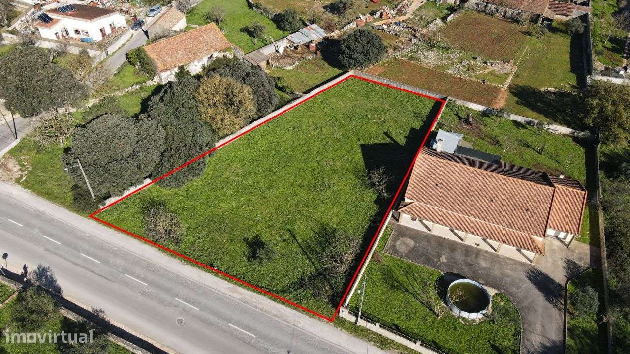 Terreno Urbano localizado em Boleiros, Fátima! - Grande imagem: 1/7