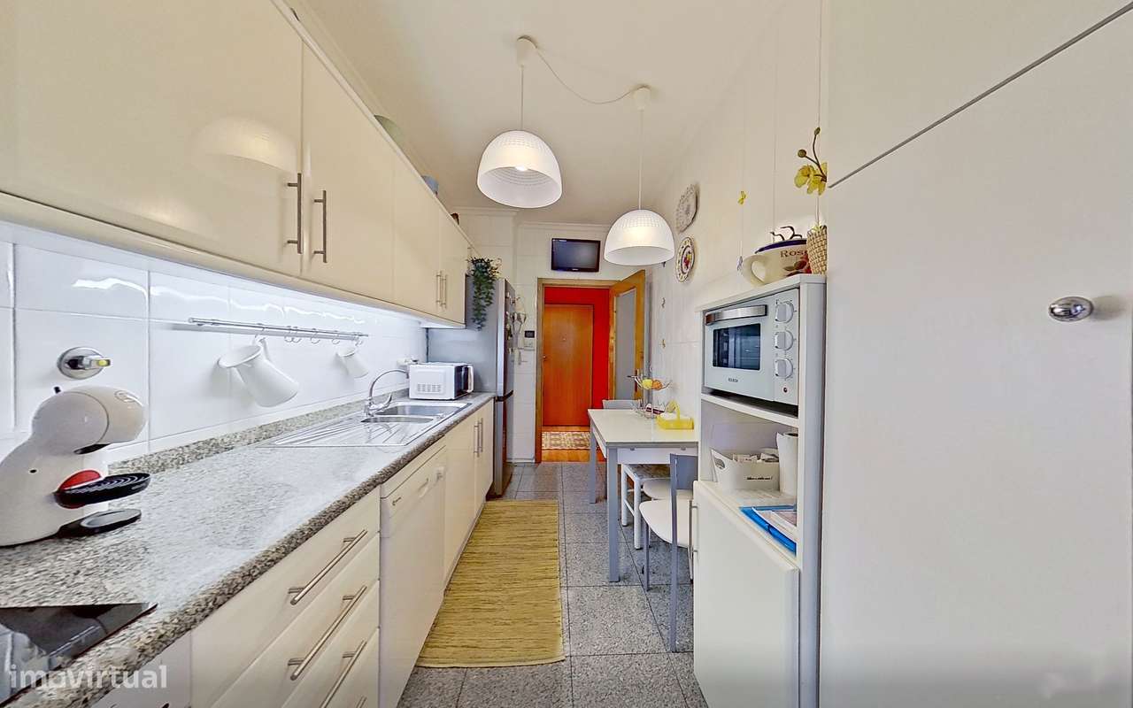 T2 Varanda | Suite | Garagem-9