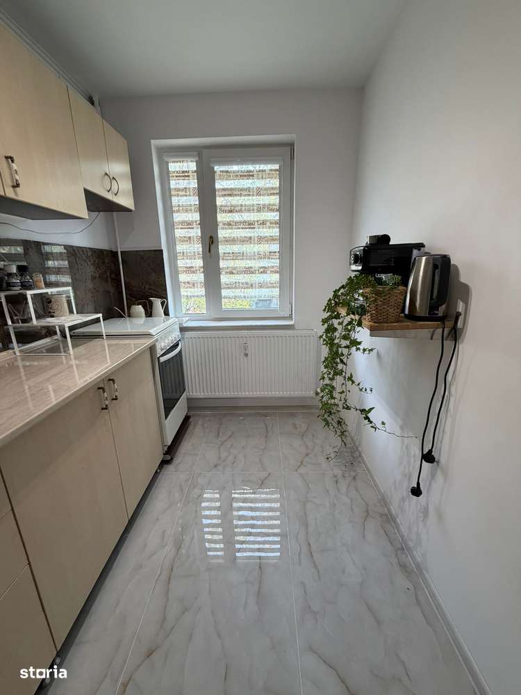 Apartament 2 camere de vanzare Dr Taberei metrou la bloc-8