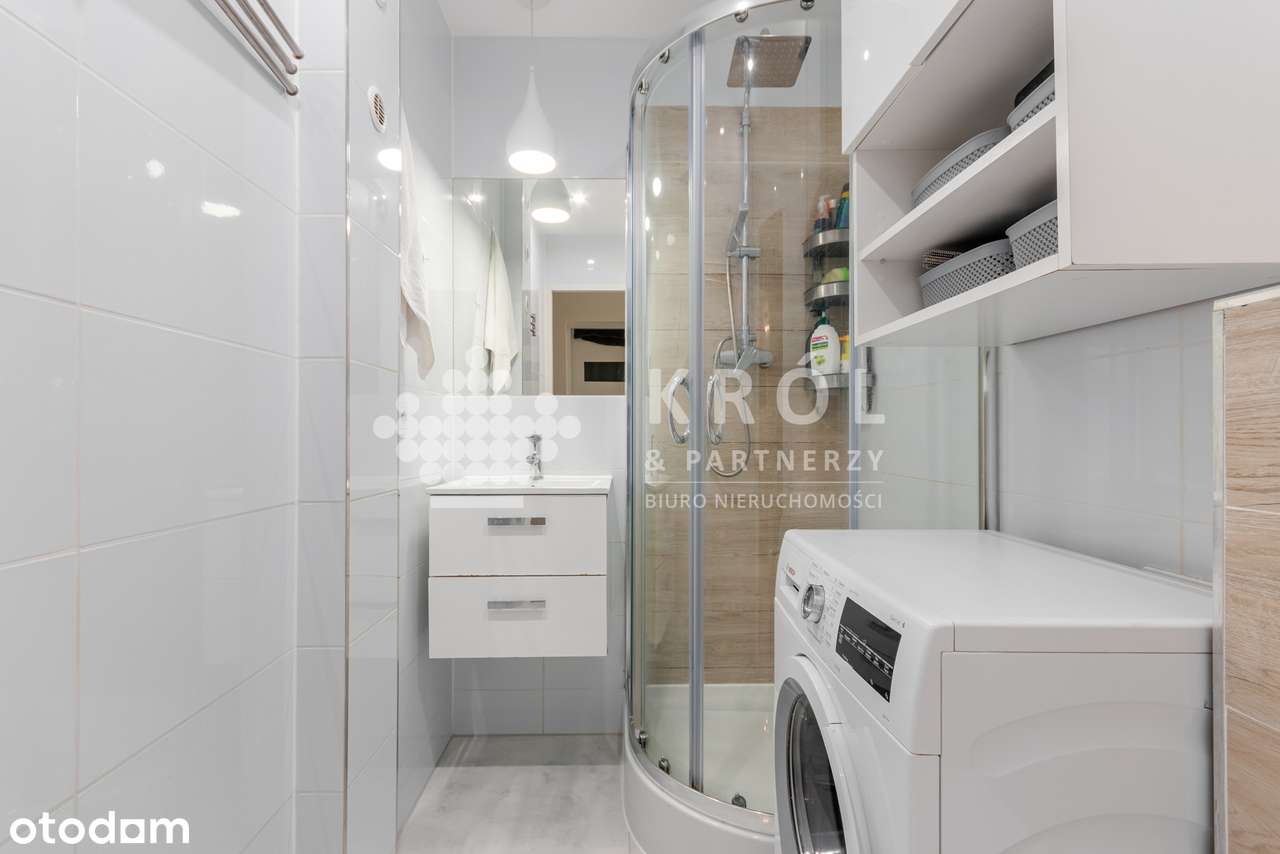 2 pokojowe mieszkanie do wejścia z balkonem na Komuny Paryskiej!-15