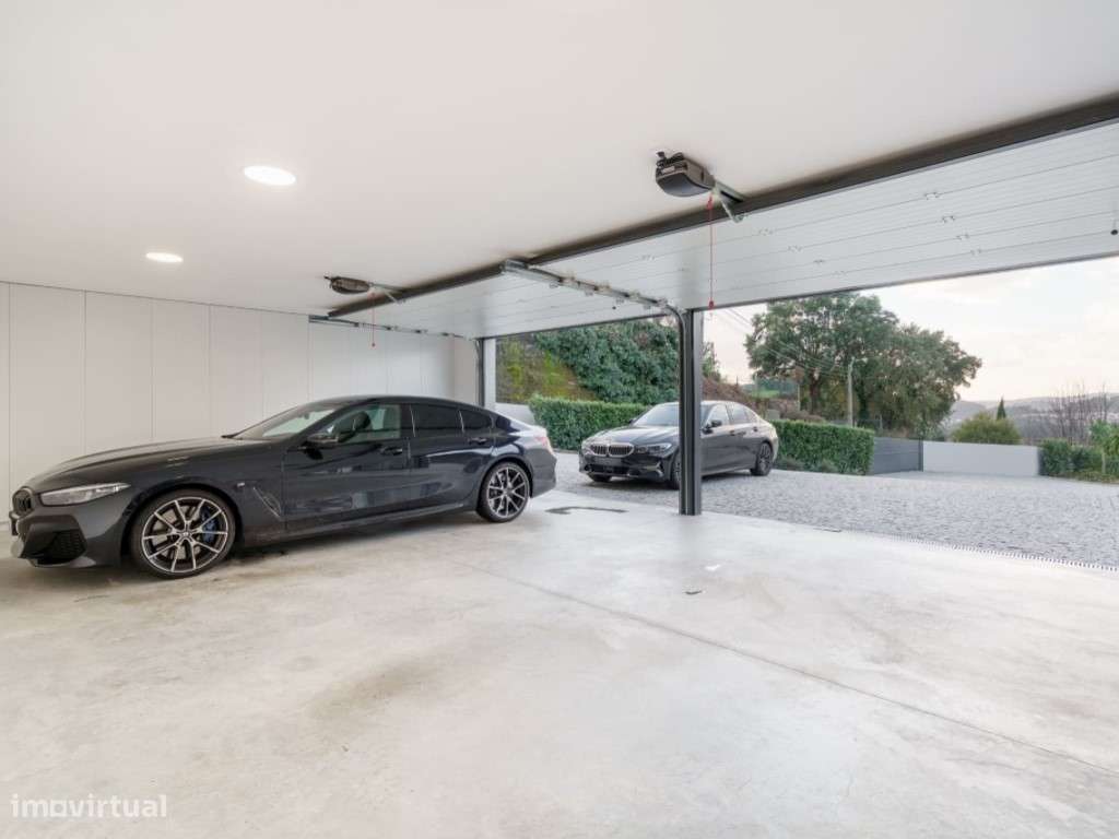 Moradia térrea V4+1 com piscina, ginásio e vistas panorâmicas sobre...-53