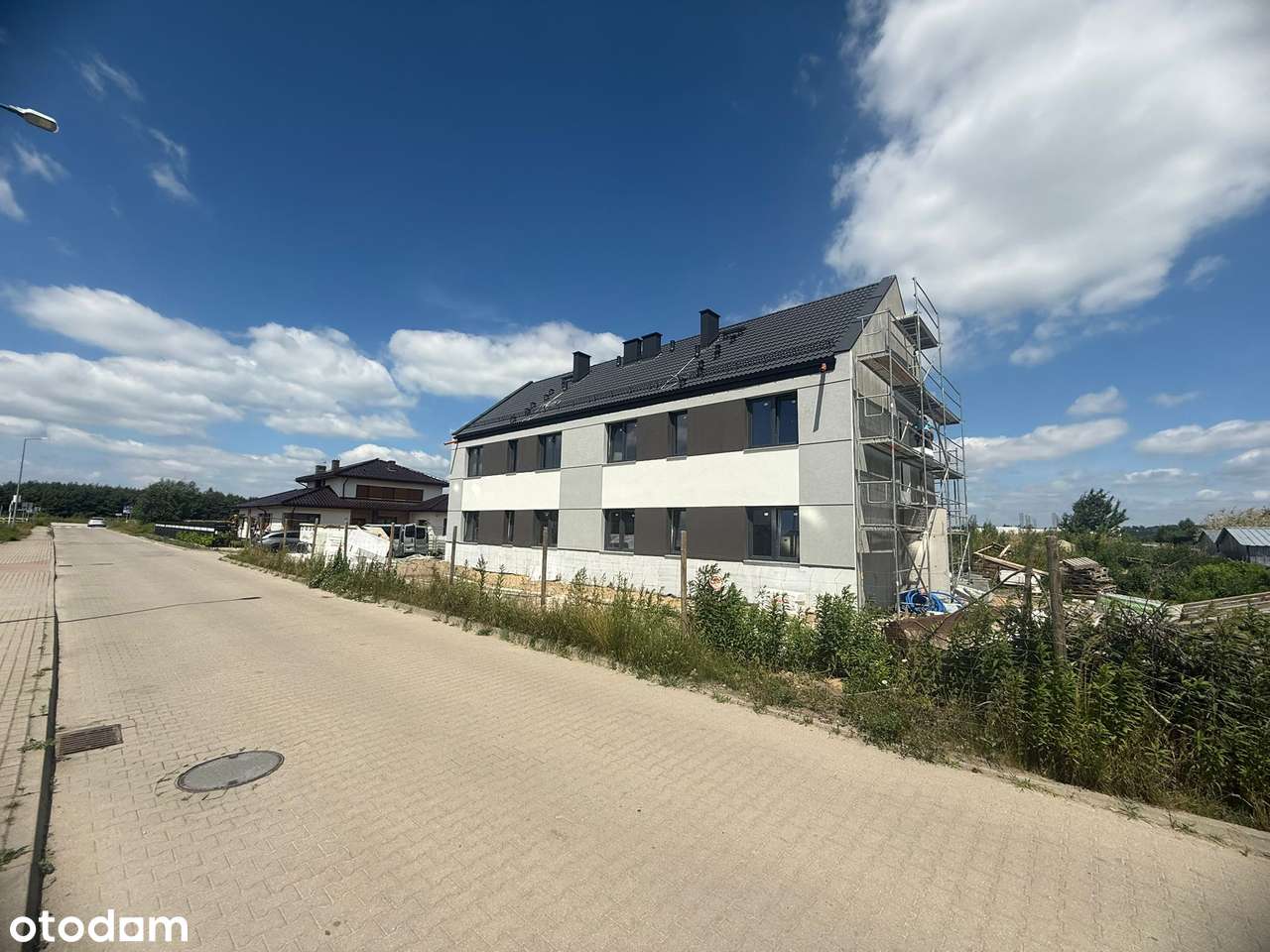 3 pokojowe mieszkanie z ogródkiem bez PCC-0