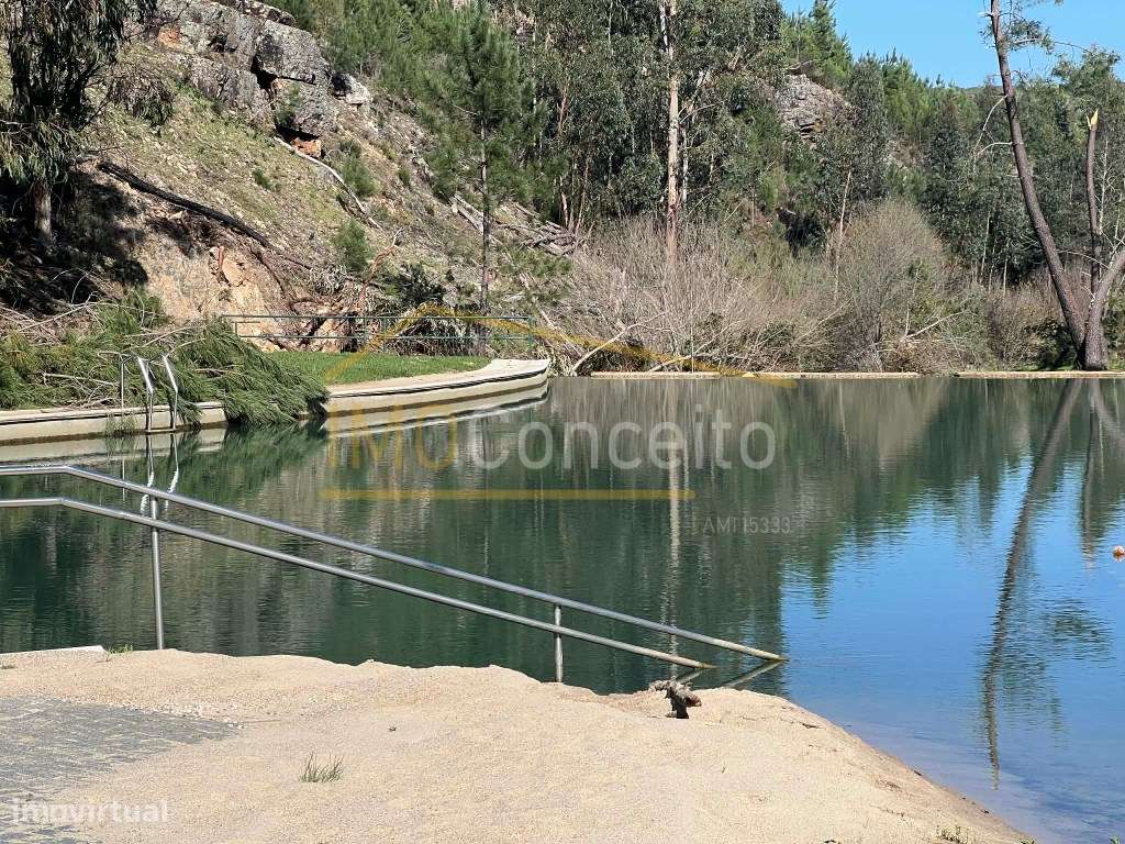 Moradia T2| Quintal| Carvoeiro| Maçao-37