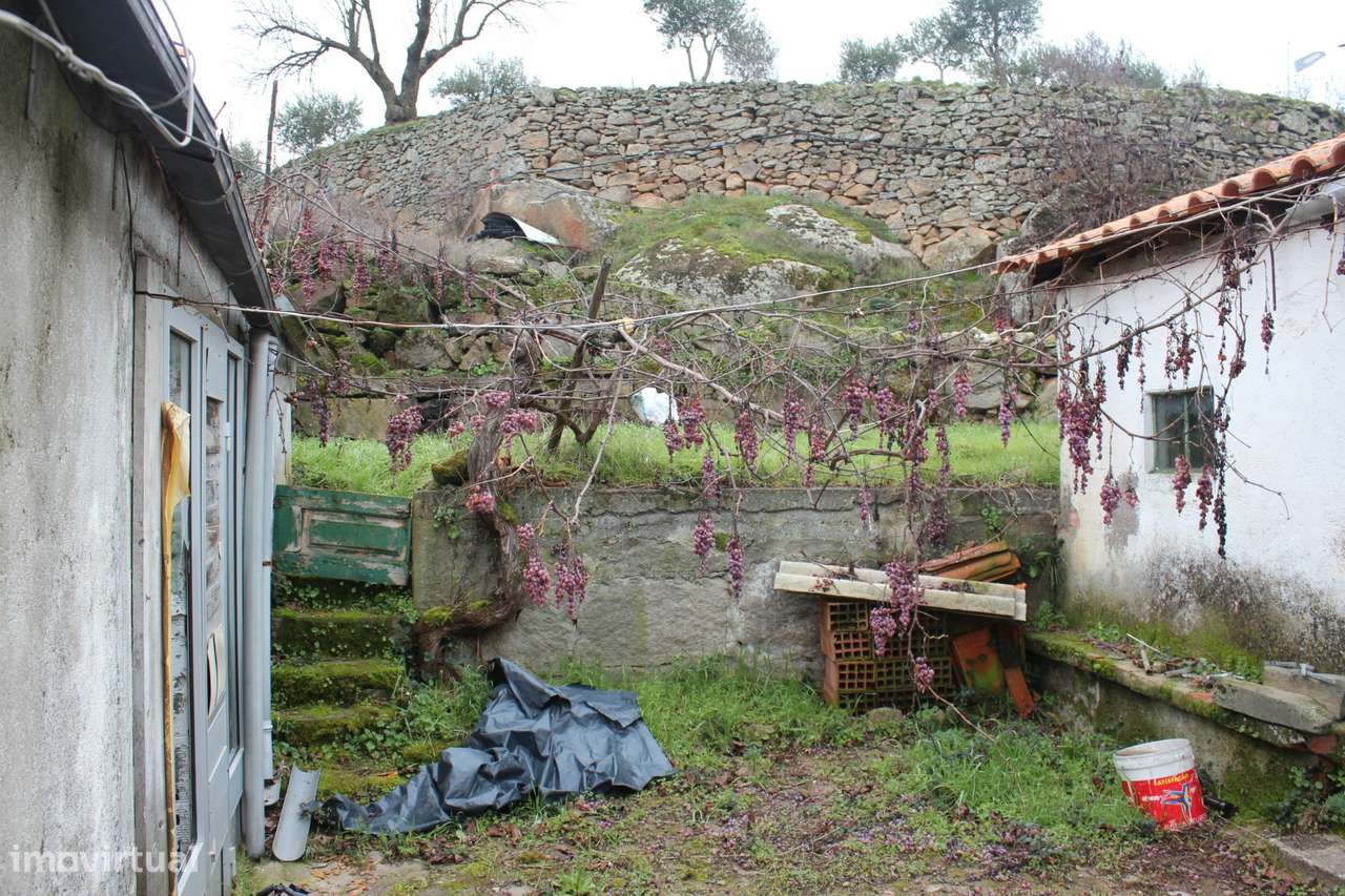 Moradia T3 Venda em Miranda do Douro,Miranda do Douro - Grande imagem: 2/18