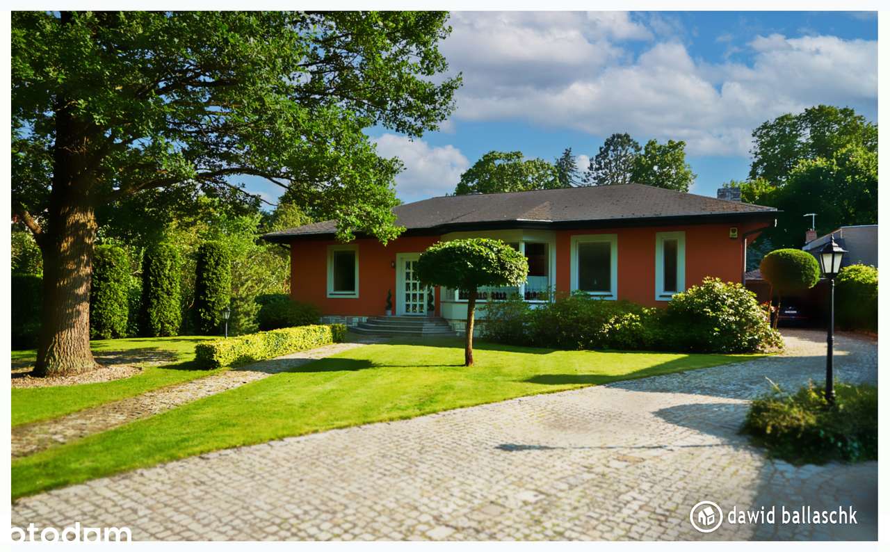 Parterowy, przestronny dom dla koneserów komfortu-1