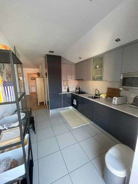 Apartamento T3 Mobilado - Praia da Costa Nova - Arrendamento - Grande imagem: 5/12