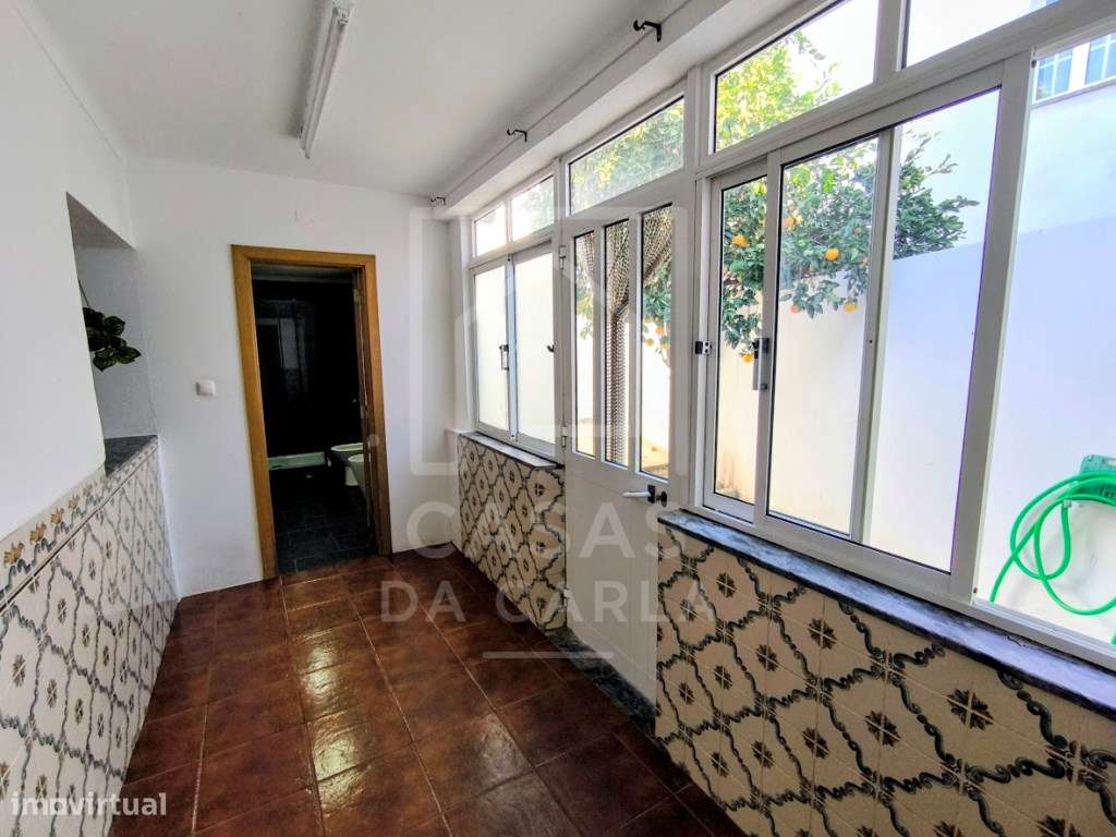 Moradia T3 com quintal em Cuba-15