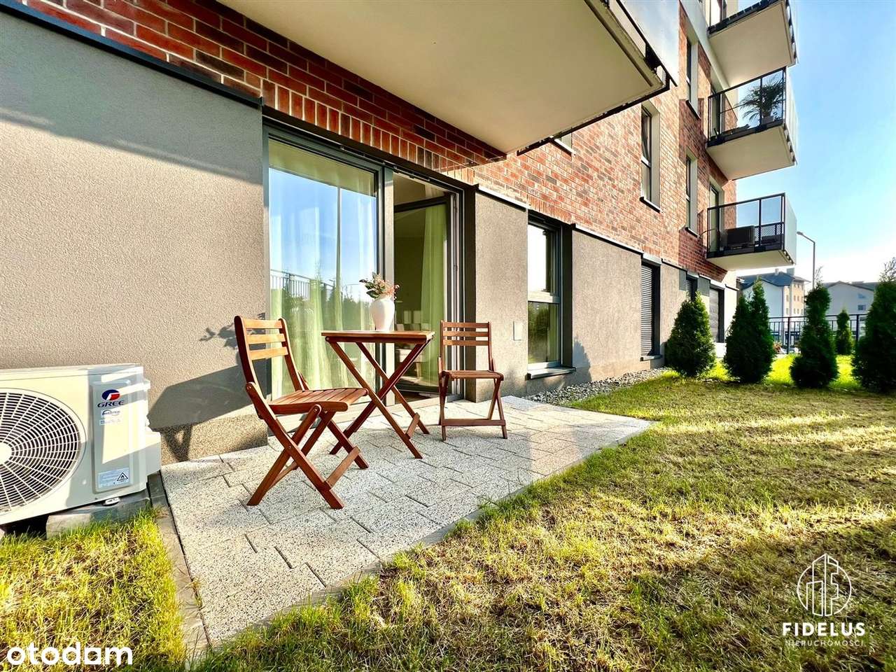 Dwupokojowe mieszkanie z ogródkiem-1