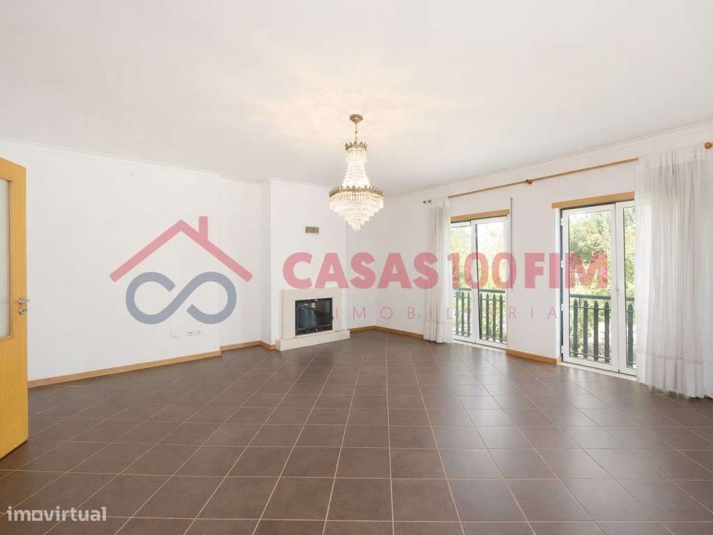 Moradia Térrea T3 + 1 c/ 3 anexos + terreno - Marinha Grande - Grande imagem: 5/39