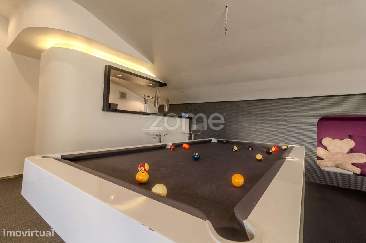 Moradia T4 Piscina e Vista Rio na Encosta do Douro-33