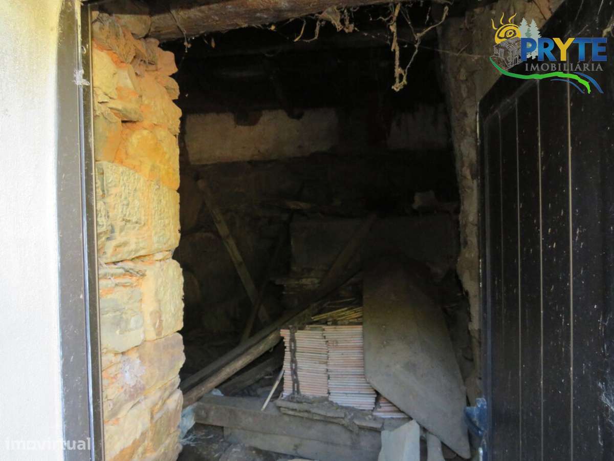 Duas moradias com potencial no Braçal – Proença-a-Nova-26