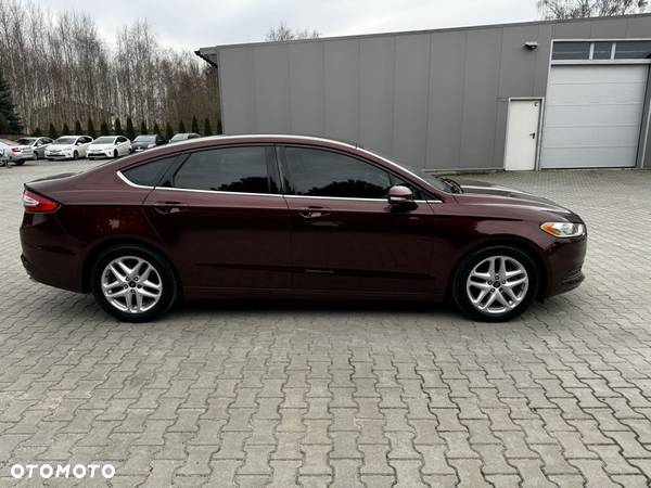 Ford Fusion - 6