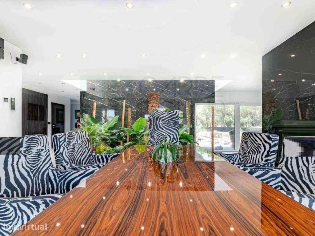 Magnifica moradia T4 com piscina na Urbanização Aroeira, em Santo E...-28