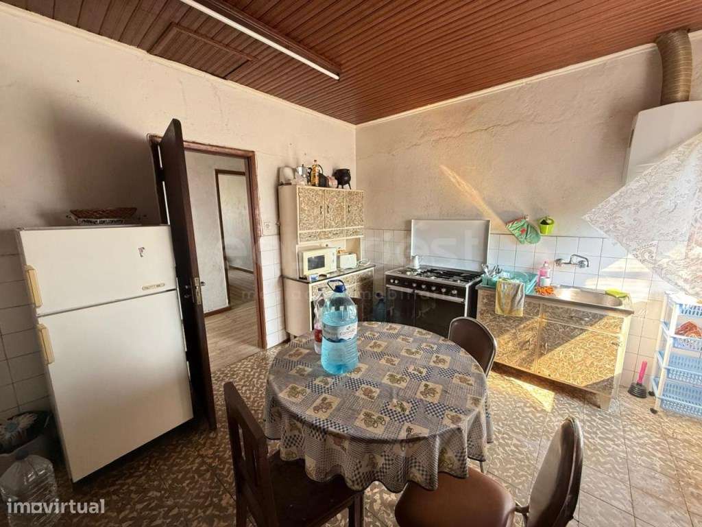 Excelente Moradia com anexo e terreno em Urros - Torre de Moncorvo - Grande imagem: 4/21