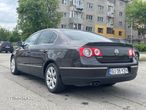 Volkswagen Passat Variant 2.0 Blue TDI SCR Highline - 2