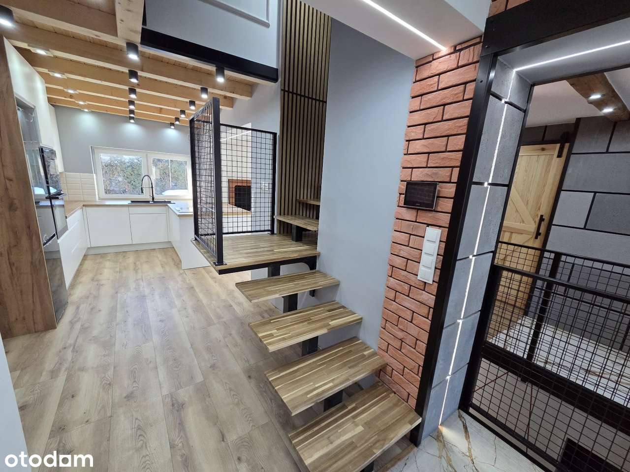 Na sprzedaż KOMFORTOWY DOM bliźniak 159 m2 - Leszno - Gronowo-8