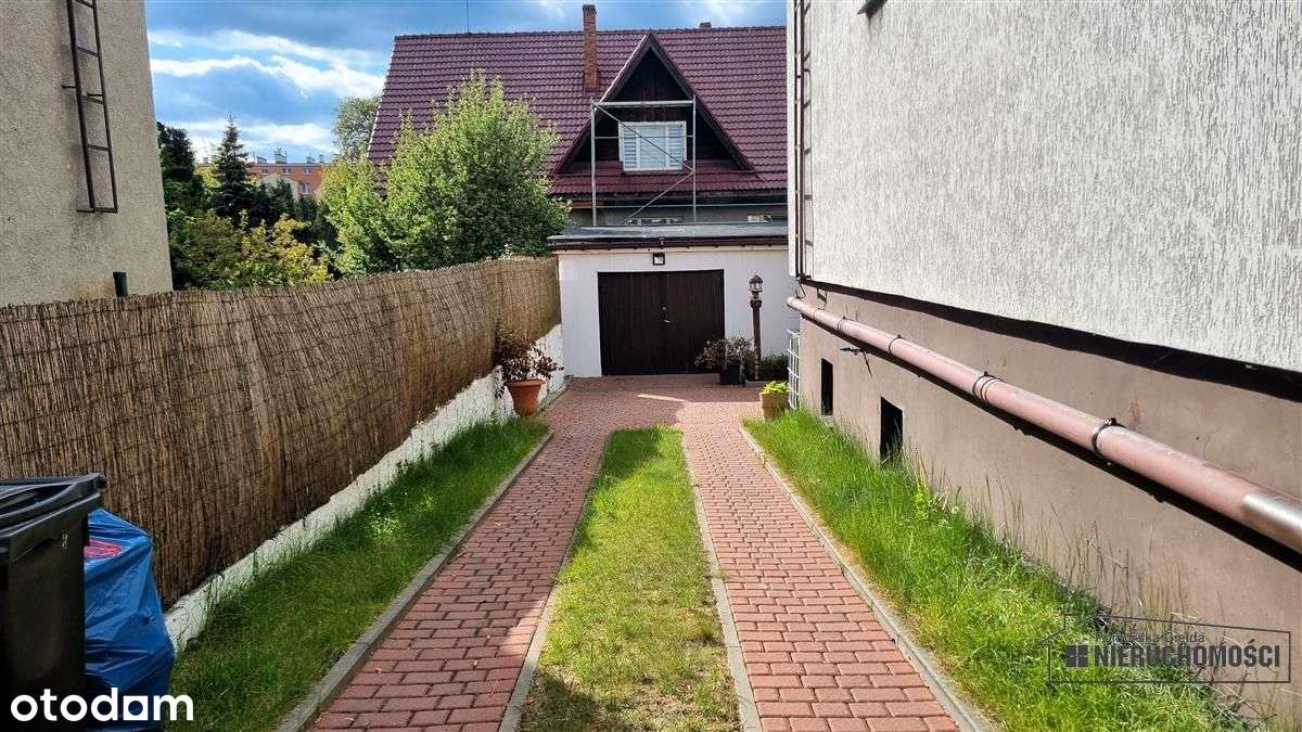 Bliźniak z dużą piwnicą i garażem|ul. Czaplinecka-19