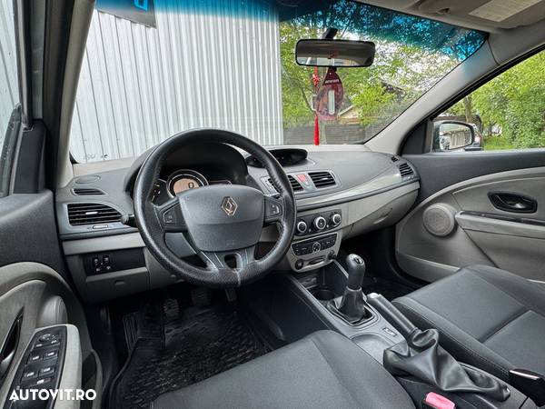 Renault Megane 1.5 dCi Eco2 Authentique - 5