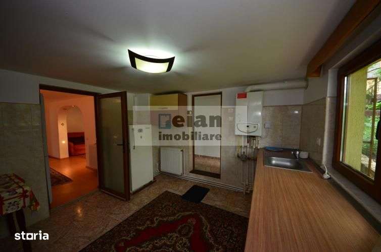 Breaza - Casa 5 Camere, Teren 440 Mp, Stradal, Mobilata Utilata - Imagine principală: 5/16