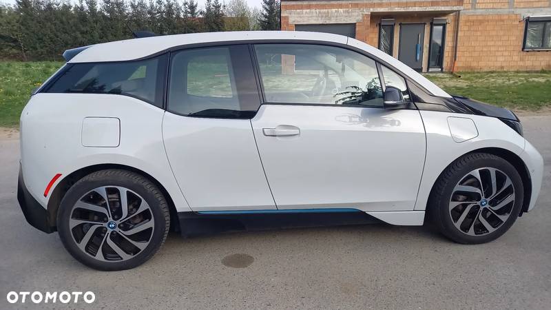 BMW i3 (60 Ah) - 16