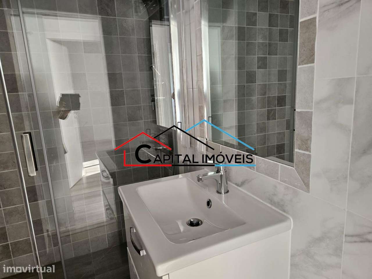 T1 remodelado em Arroios (AP)-9