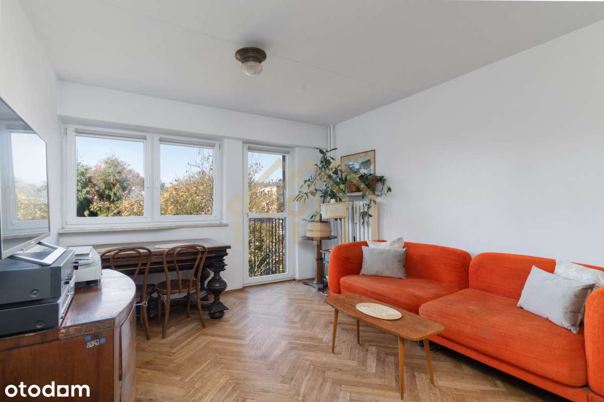 klimatyczne mieszkanie przy metrze/zieleń/Bielany-1