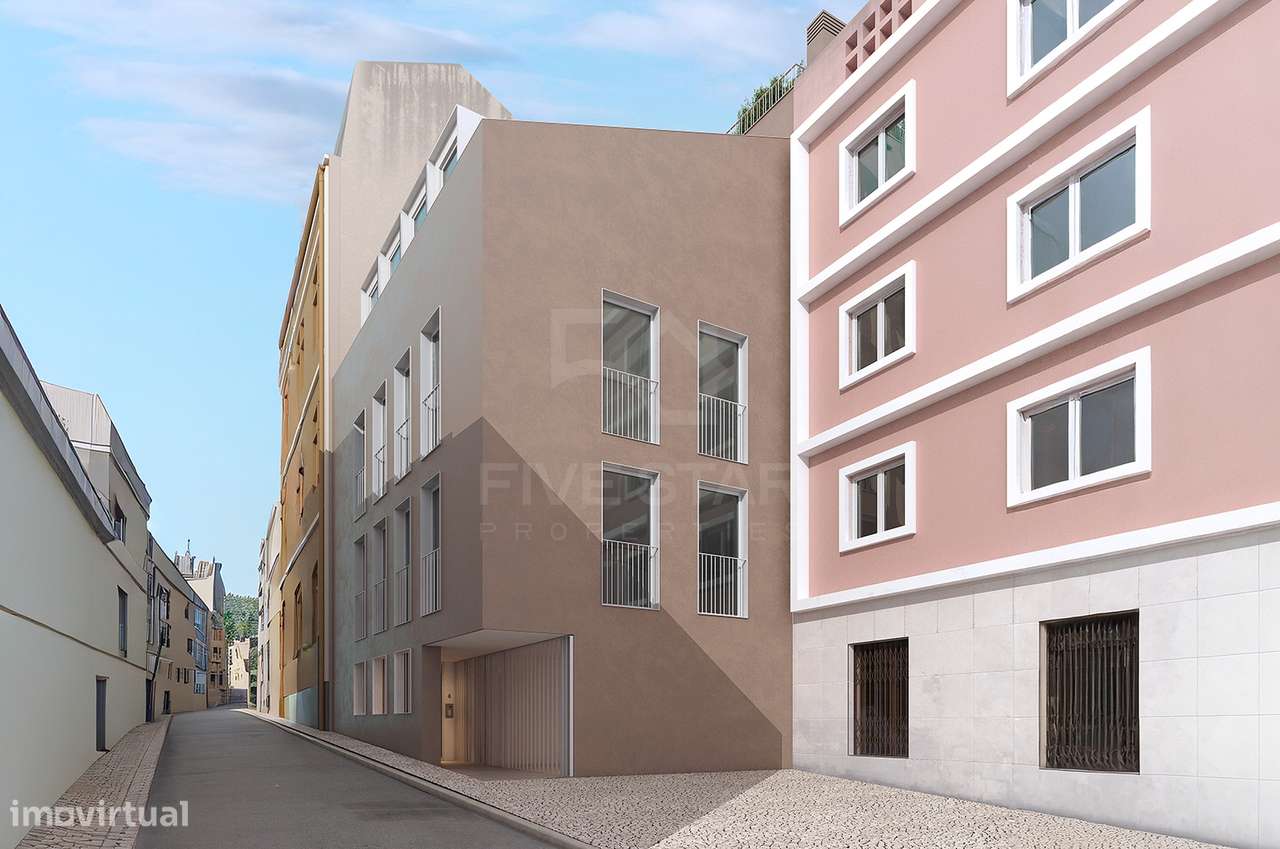 Prédio em Ruinas na Graça - Projeto Aprovado para Condomínio-0