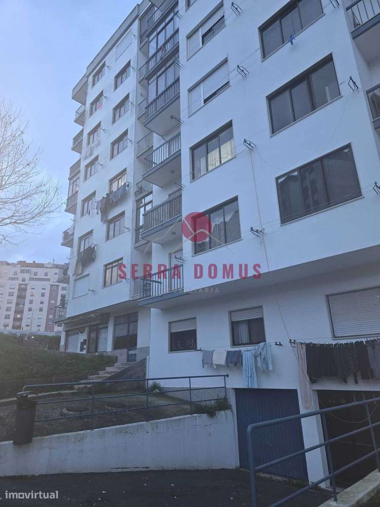 Loja com 70 m² localizada na Rinchoa-8