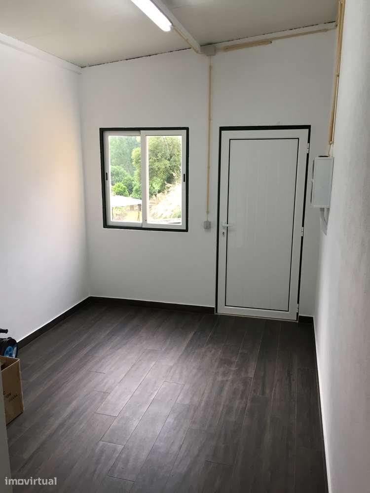 Armazém 800 m2 - Grande imagem: 3/5