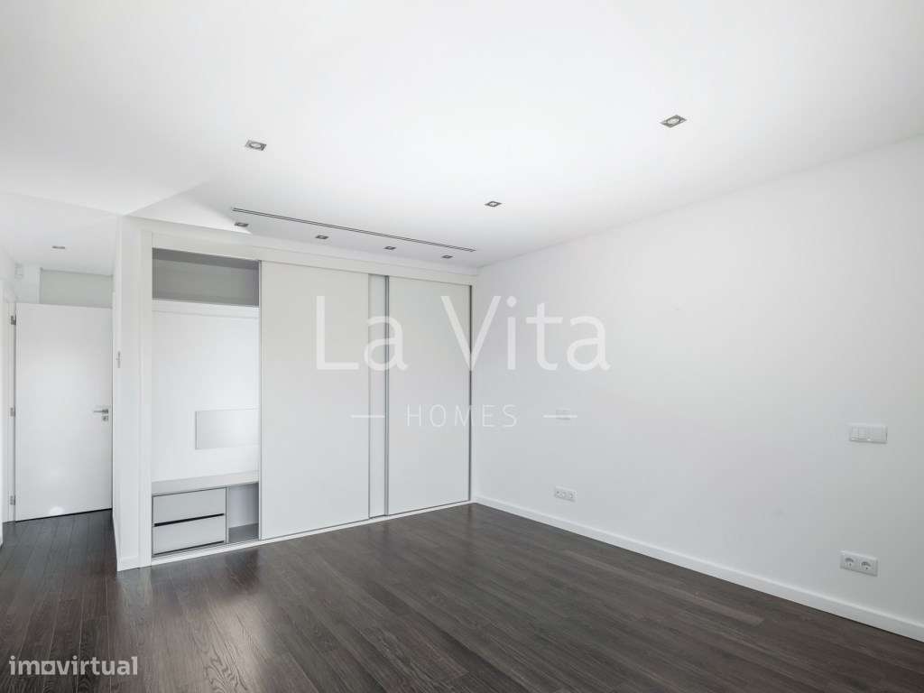 Moradia Nova T5 (5 suites) em Birre, Cascais.-30