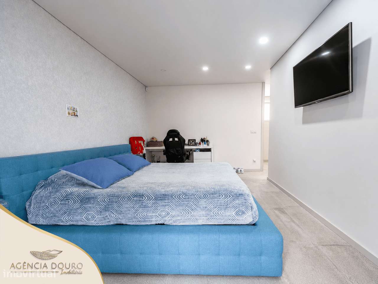 Moradia T4 com piscina em Arreigada, Paços de Ferreira-25