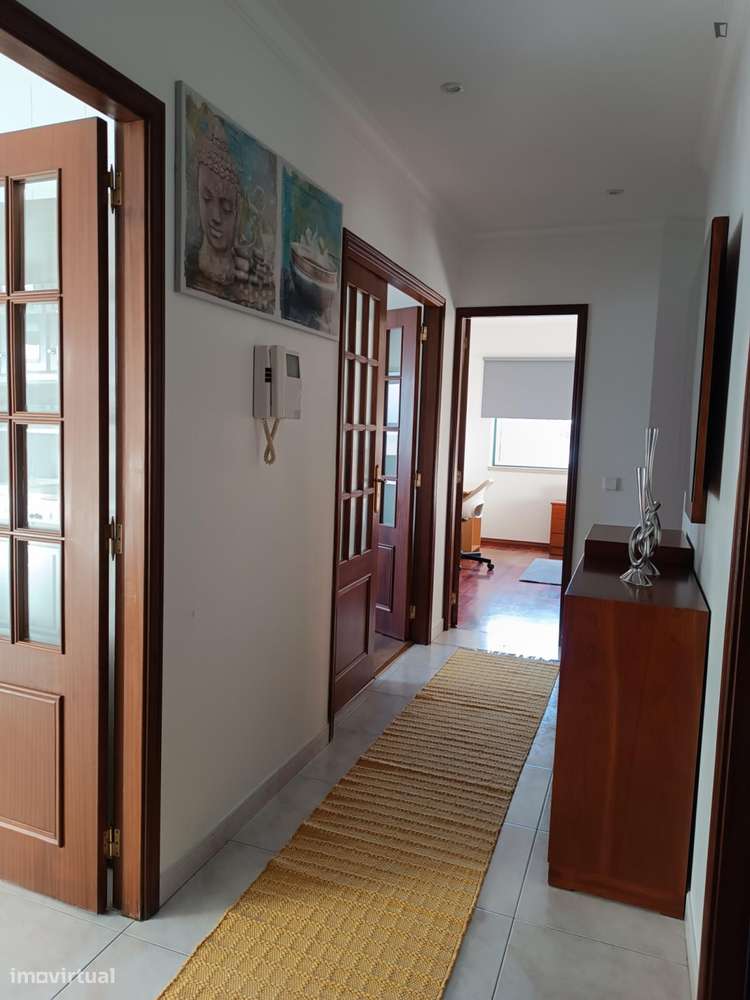 Quarto - localizado em Leiria - Grande imagem: 4/7