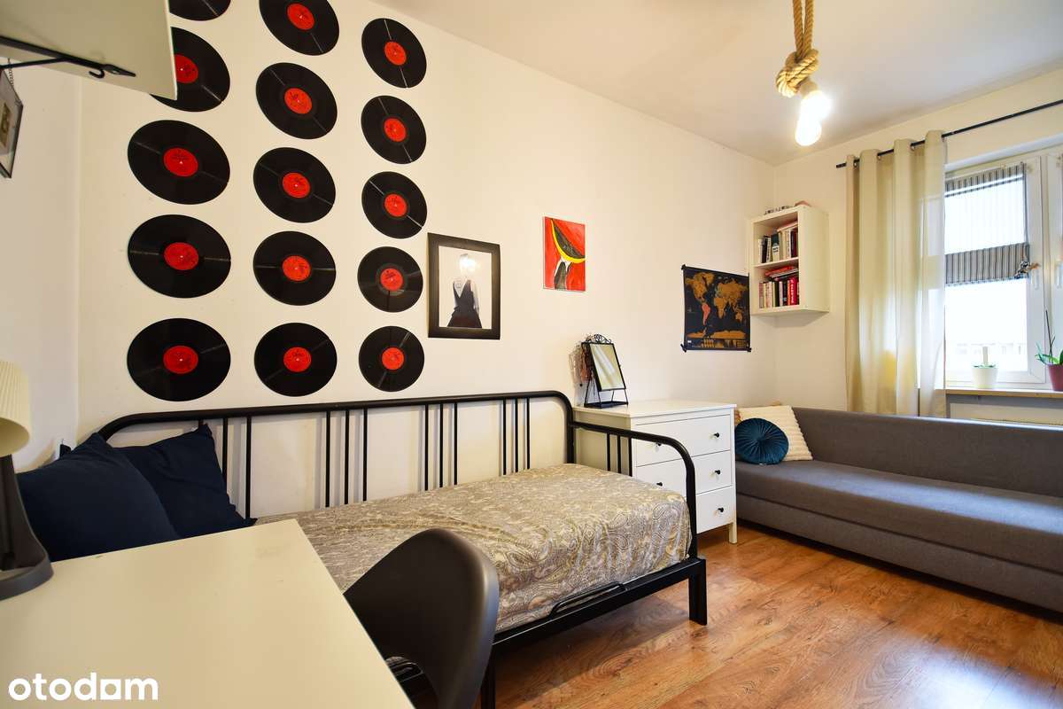 Przestronne 2 pokoje | Loggia | Garaż | Cisza w samym Centrum!-11