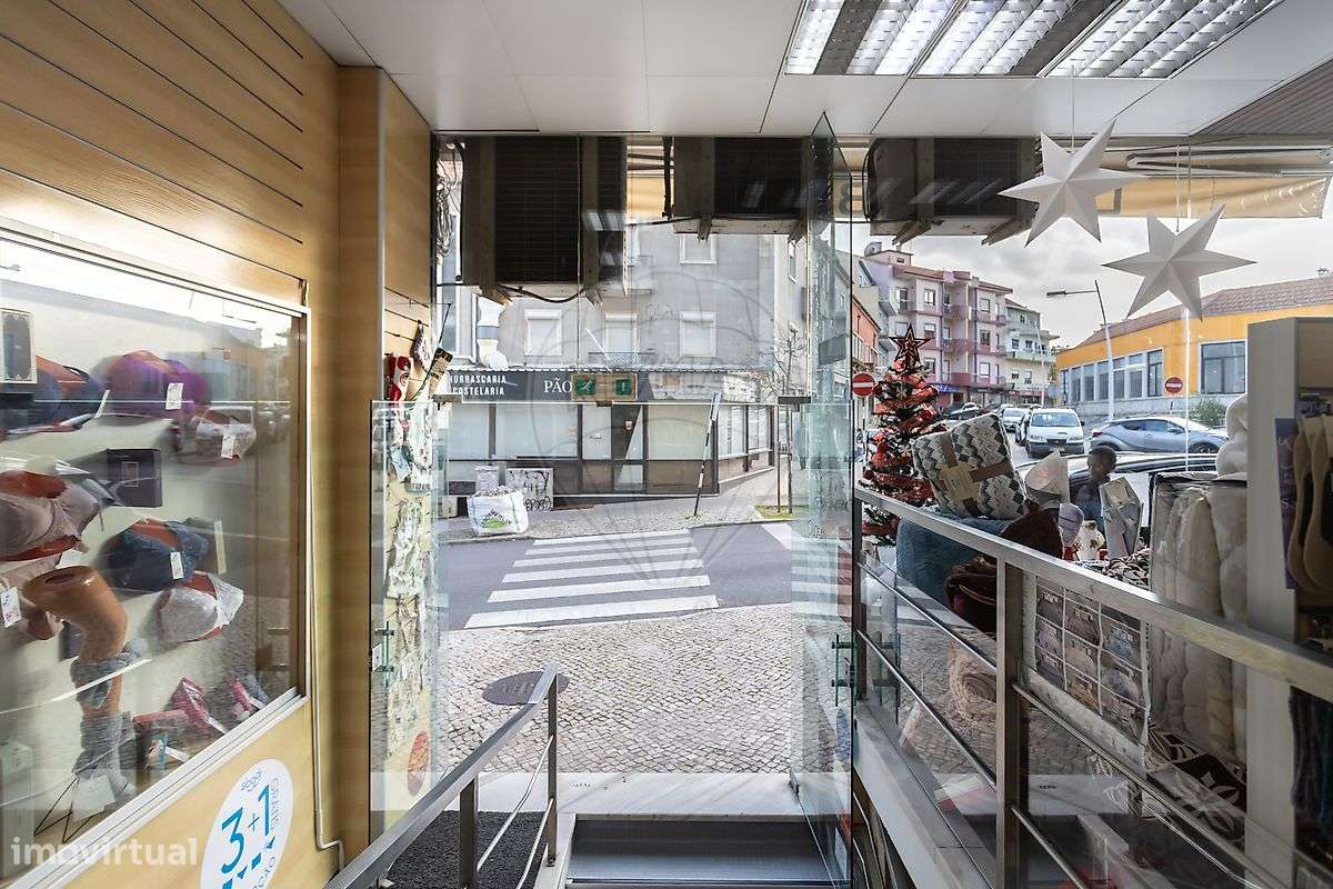 Loja à venda em Almada - Grande imagem: 4/15
