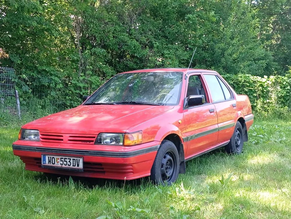 Nissan Sunny B12/N13 1987