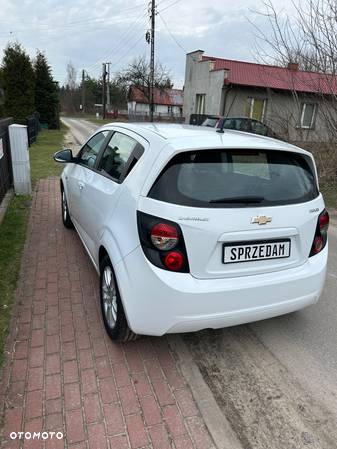 Chevrolet Aveo 1.3 LTZ - 5