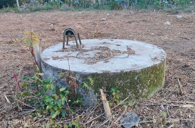 Vende-se Terreno Urbano 1711 m2 p/ construção de até 3 vivendas T3. - Grande imagem: 5/10