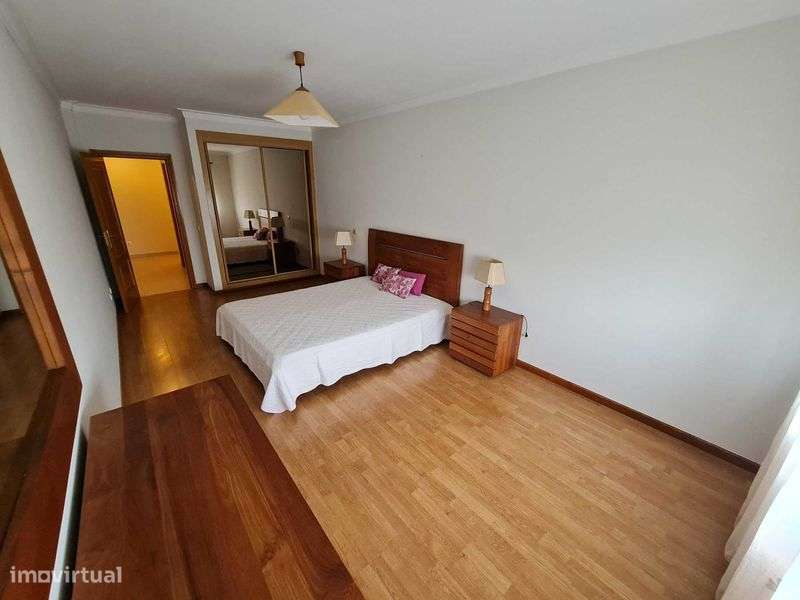 T3 piso 3 sem elevador, Pinhal Novo em frente às escolas - Grande imagem: 5/12