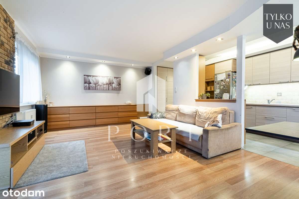 Jasne mieszkanie z widokiem na miasto.-5