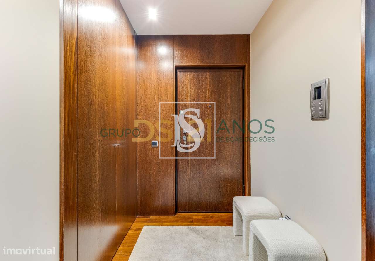 T3 situado no centro de Vila Nova de Famalicão - Grande imagem: 5/29