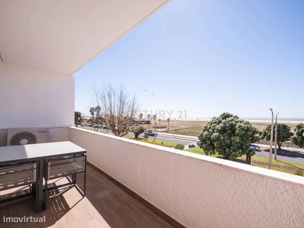 Apartamento T2 - Marginal Figueira da Foz-13