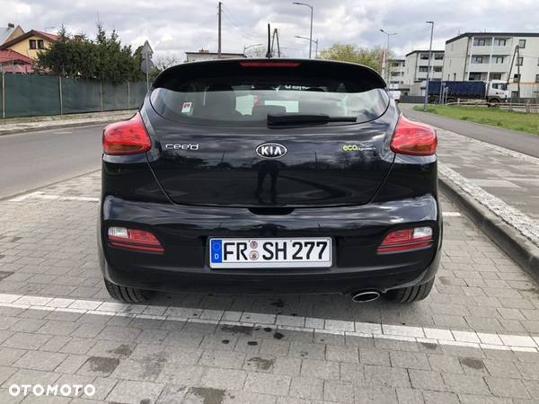 Kia Pro_cee'd 1.4 L - 4