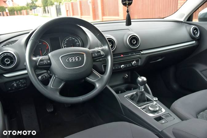 Audi A3 1.6 TDI - 14