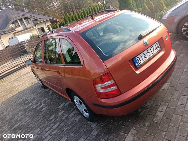 Skoda Fabia 1.4 16V Elegance - 14