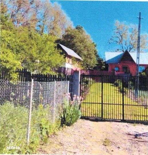 Casa si teren Malureni, cota parte 3/8, ID: R2617738 - Imagine principală: 3/7