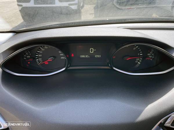 Peugeot 308 1.6 BlueHDi Style - 39