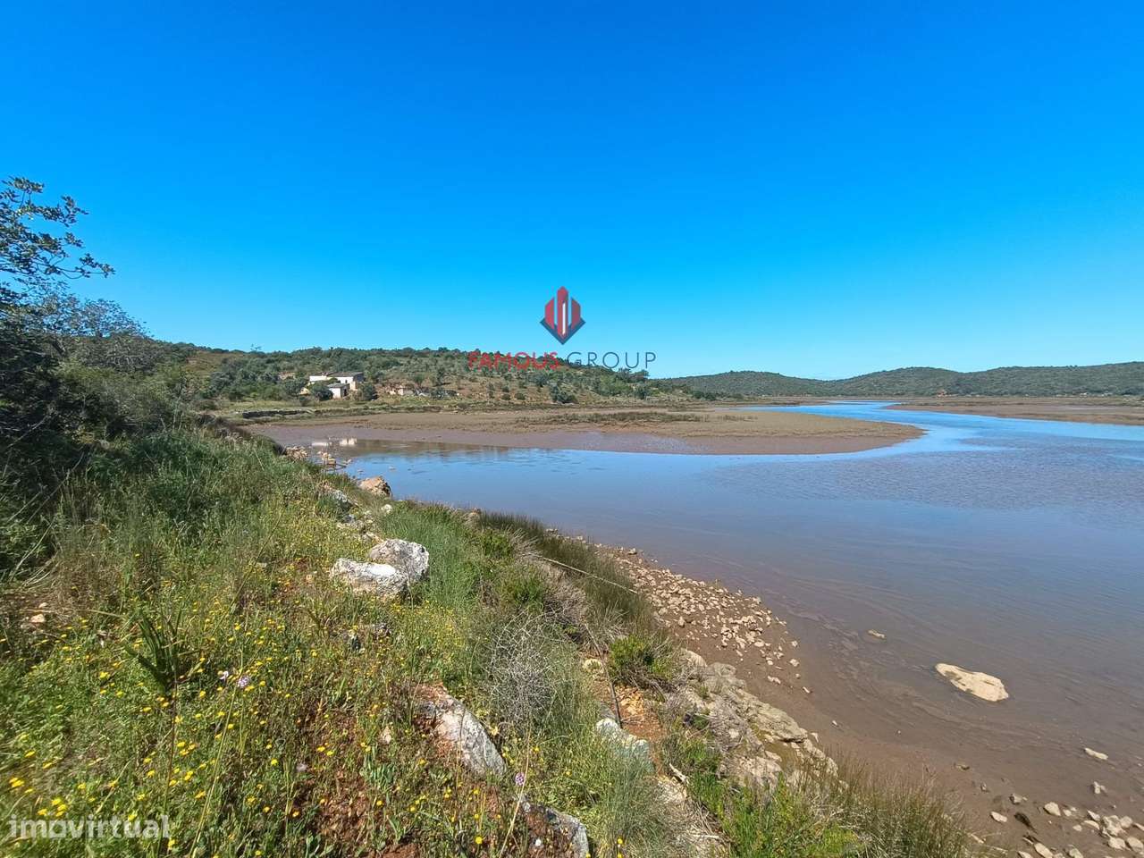 Quinta com 9 Hectares , junto ao rio Arade excelente investimento-40