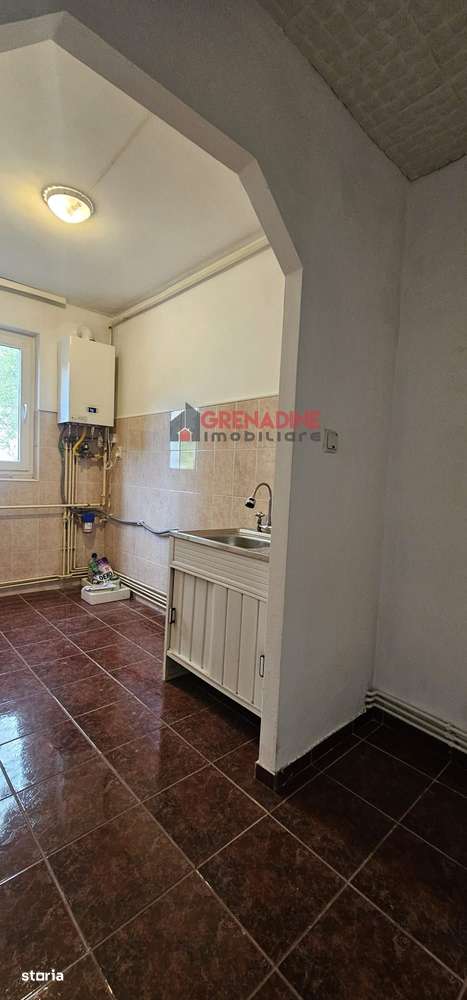 Garsoniera | 32 mp | Centrala Noua | Bartolomeu - Comision 0%-1