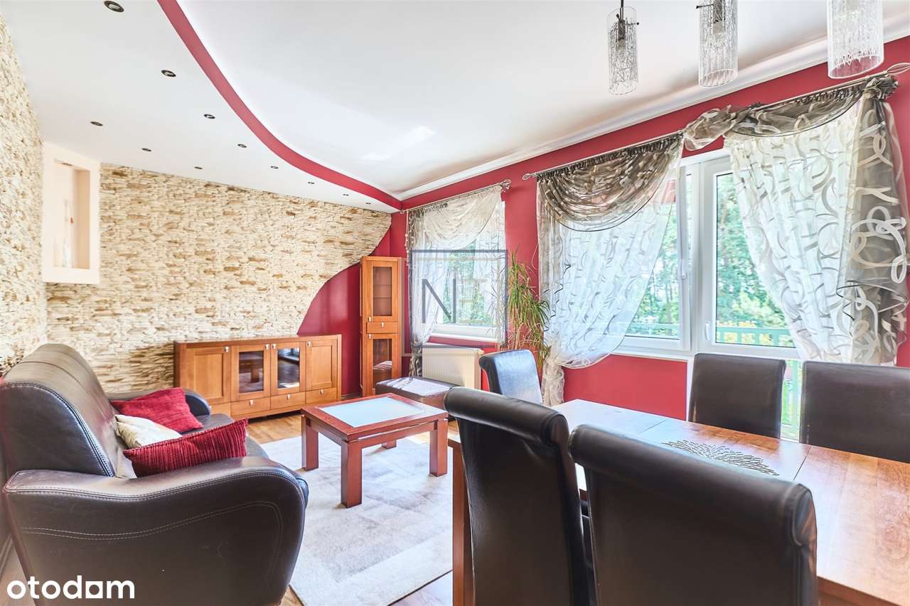 Rozkłądowe M4 z widokiem na las. Osowa Góra-1