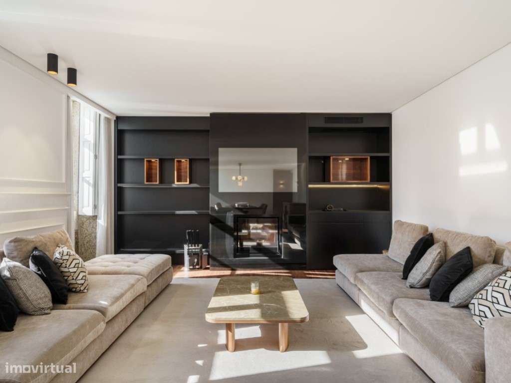 Apartamento T3 de luxo no Centro Histórico de Braga-18